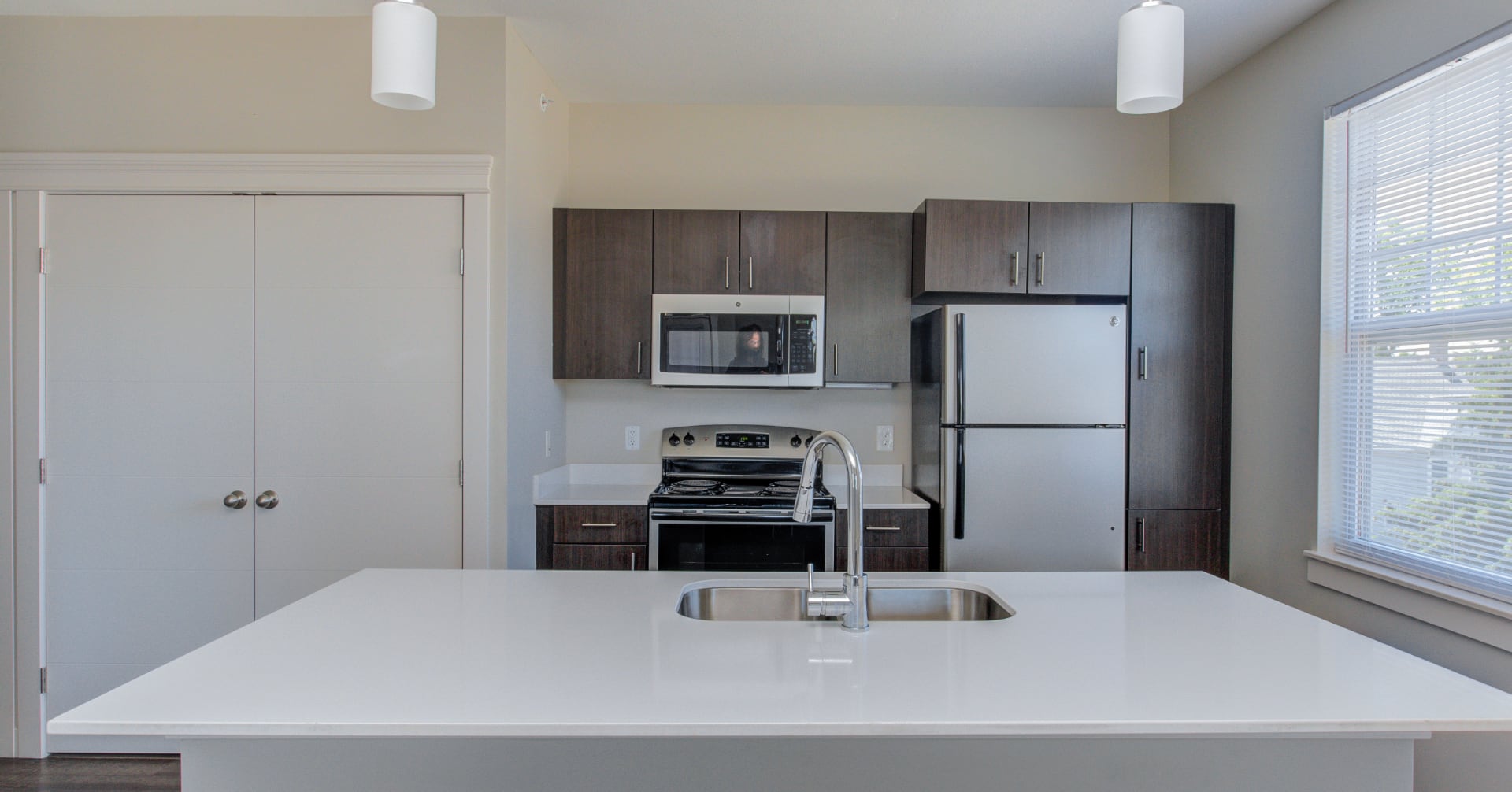 City Flats on Walnuts Apartments in Bloomington J.C. Hart Company